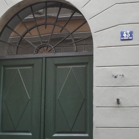 B&B Crispi Triest Zewnętrze zdjęcie