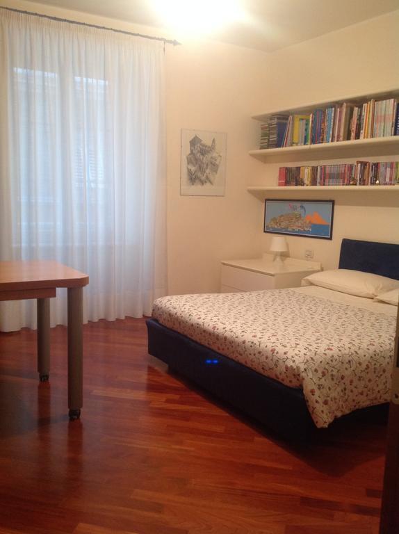 B&B Crispi Triest Pokój zdjęcie